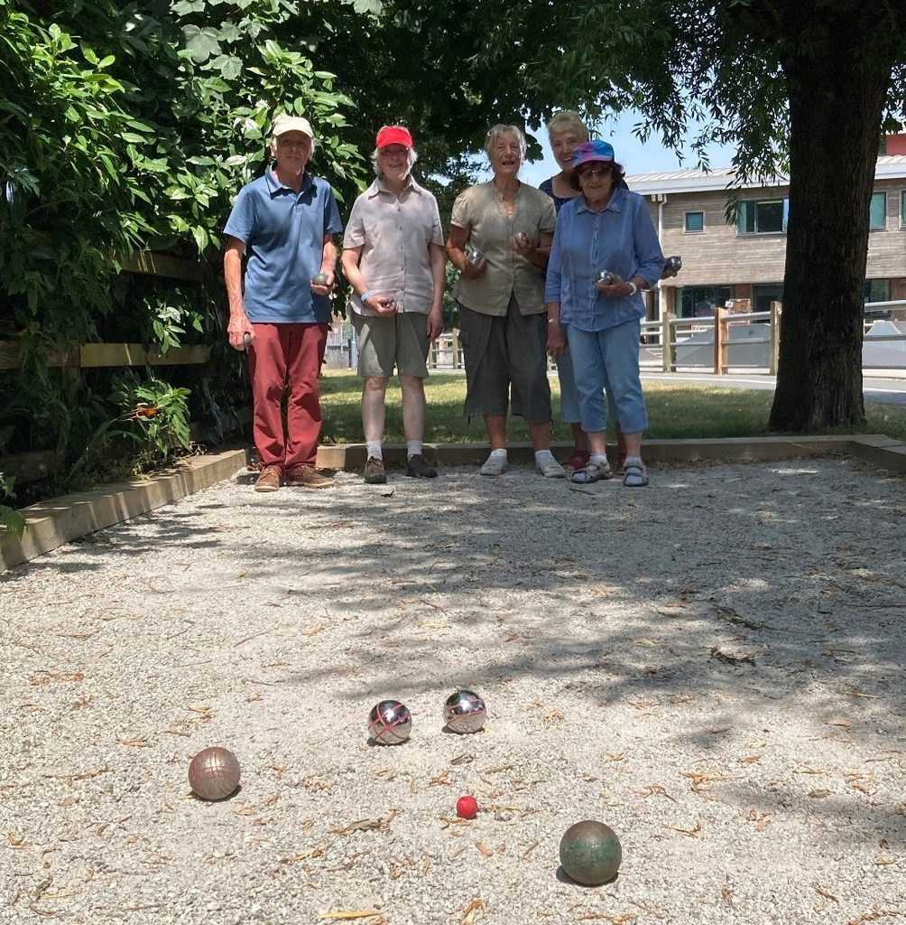 Petanque players